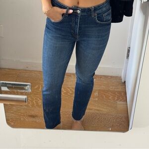 Zara Blue Skinny Jeans with Stretch and Versatile Medium Wash